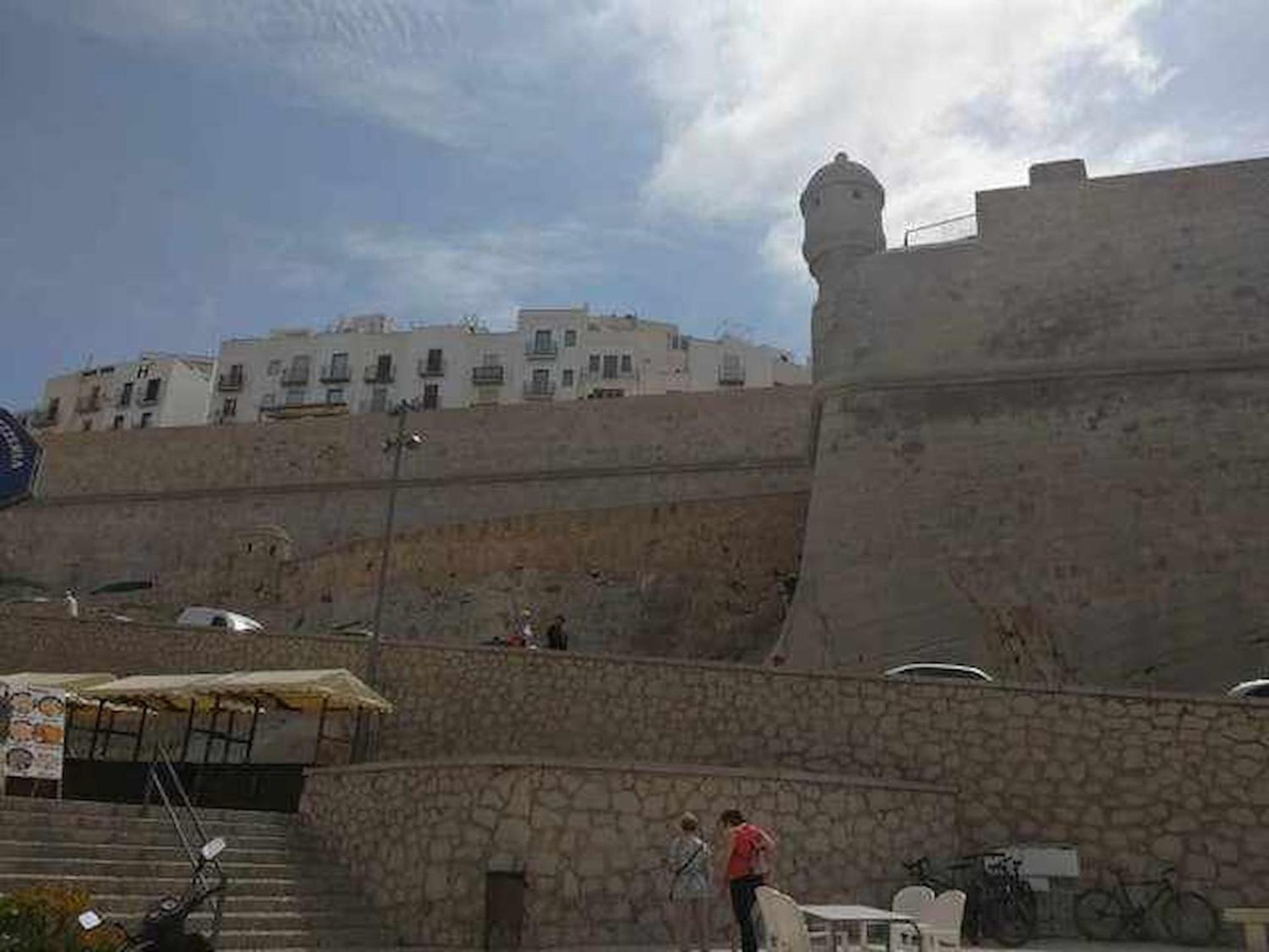 A H Rentals Castillo Apartamento Peñíscola Extérieur photo